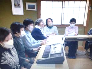 ピアノ